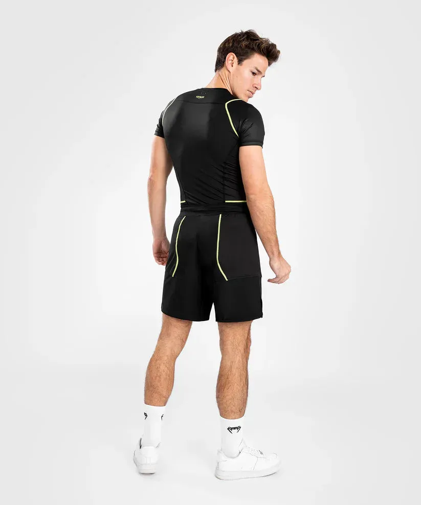 Fightshorts - Venum - 'Fusion 2.0' - Black/Yellow